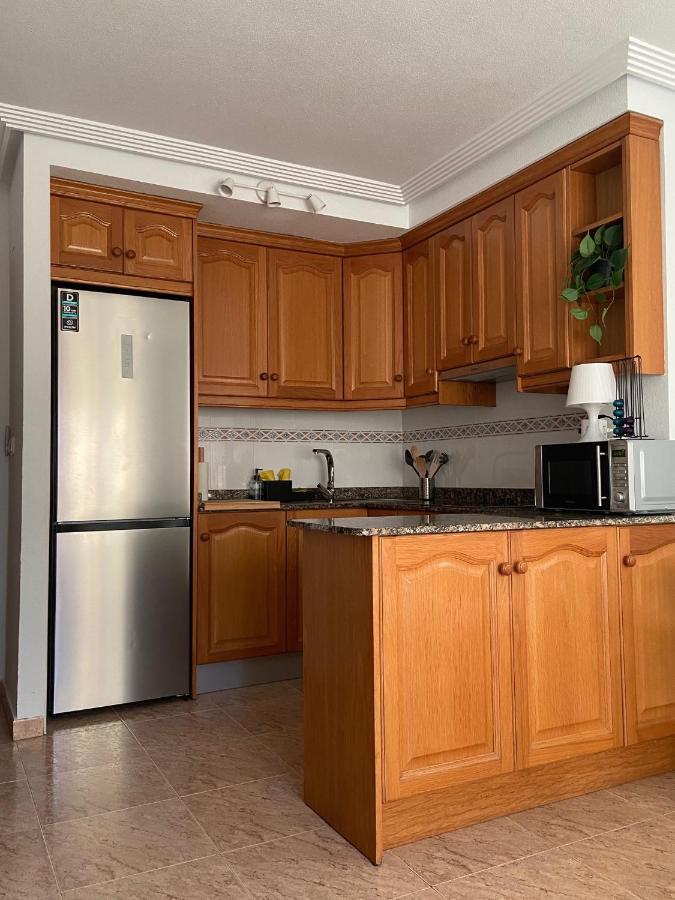 Centrico Apartamento Con Todo A Estrenar En La Playa Santa Pola Exteriör bild